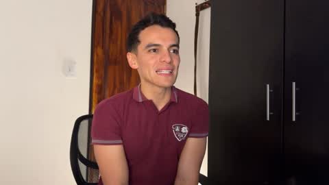 Max Lancaster online show from 01-07-25, 01:59