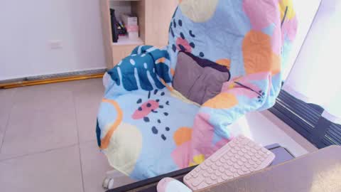Snapshot of max_love25 chatting on 05-19-26, 08:48 max_love25 online show from 05-19-26, 08:48
