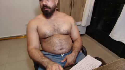 Snapshot of max_love25 chatting on 06-22-26, 03:25 max_love25 online show from 06-22-26, 03:25