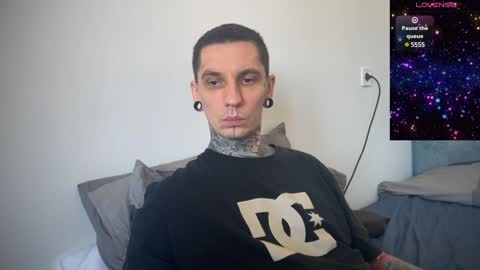    online show from 02-02-25, 11:08