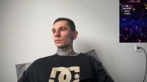    online show from 02-07-25, 10:19