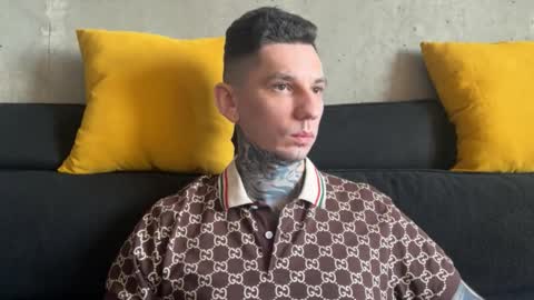    online show from 12-21-25, 05:25