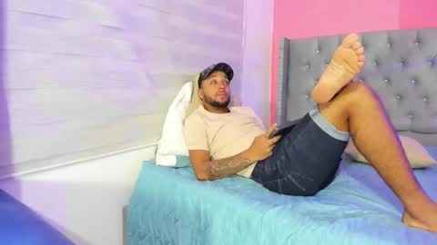 max_sexyhot26 online show from 01-28-25, 07:11