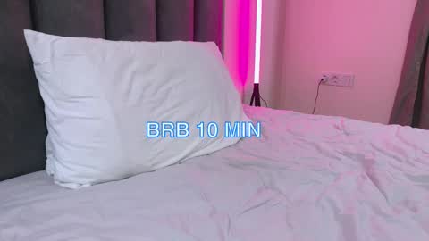 Snapshot of max_shy chatting on 02-13-25, 09:06 Max online show from 02-13-25, 09:06