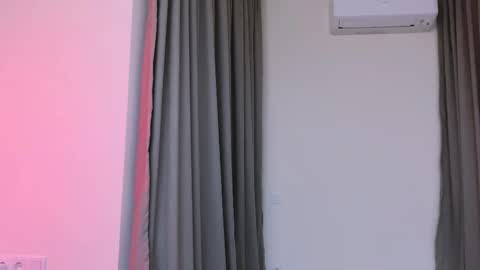 Snapshot of max_shy chatting on 02-27-25, 08:20 Max online show from 02-27-25, 08:20