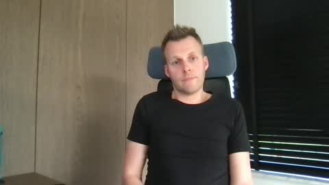 Max take off clothes online show from 03-10-25, 02:05