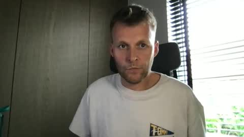 Max take off clothes online show from 05-29-26, 01:42