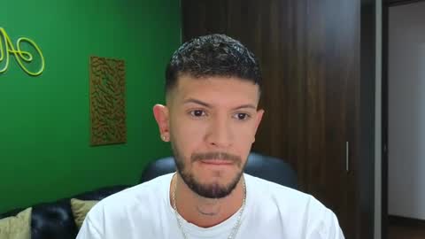 Max Taylor online show from 12-26-24, 07:05