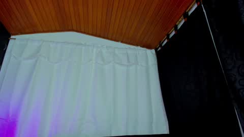 MAX     online show from 01-19-25, 03:18