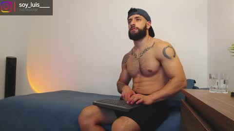Snapshot of max_xl_ chatting on 05-15-26, 02:40 max_xl_ online show from 05-15-26, 02:40