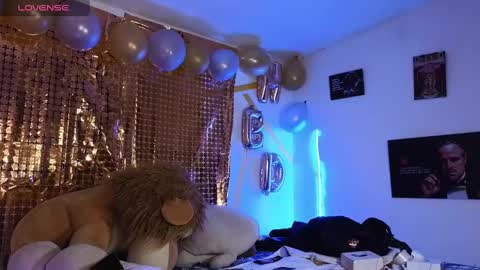 Max  Dalyn online show from 01-25-25, 08:10