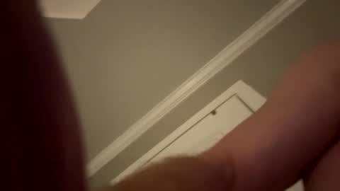 Snapshot of maxaux chatting on 01-23-25, 02:28 Max online show from 01-23-25, 02:28