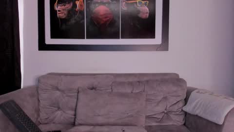 Snapshot of maxcarther chatting on 12-15-24, 06:04 Maxcarther online show from 12-15-24, 06:04