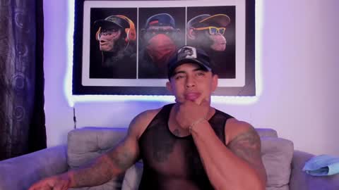 Snapshot of maxcarther chatting on 01-23-25, 07:07 Maxcarther online show from 01-23-25, 07:07