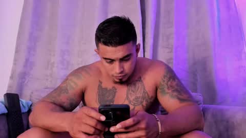 Snapshot of maxcarther chatting on 02-16-25, 06:43 Maxcarther online show from 02-16-25, 06:43