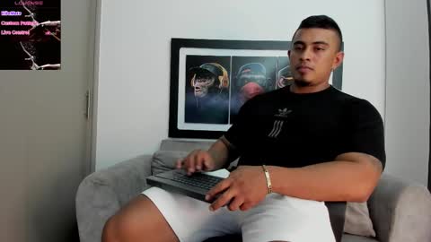 Snapshot of maxcarther chatting on 12-02-25, 09:21 Maxcarther online show from 12-02-25, 09:21