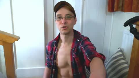 Max Davies online show from 03-26-26, 04:12