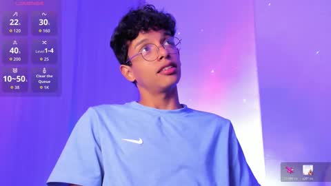 Snapshot of maxfrost1 chatting on 03-13-26, 03:13 Max online show from 03-13-26, 03:13