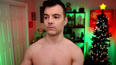 Max Hughes online show from 12-20-25, 05:36