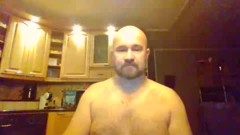 maxhunter online show from 09-28-25, 05:51