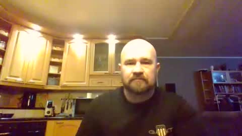 maxhunter online show from 11-02-25, 04:42