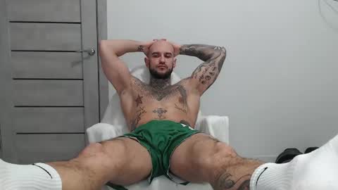 Maximus Fox online show from 04-25-26, 06:49