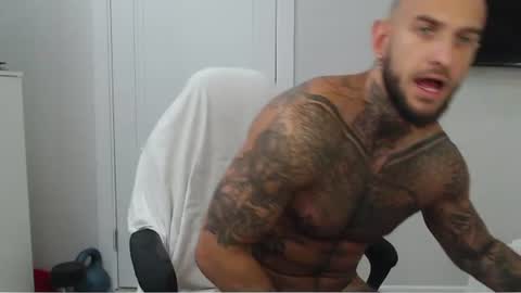 Maximus Fox online show from 07-20-26, 04:49