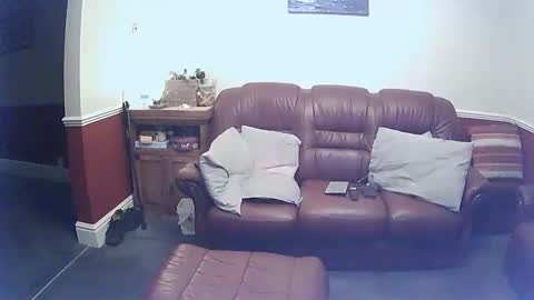 Snapshot of maxi_johnes chatting on 01-28-25, 10:23 MAX online show from 01-28-25, 10:23