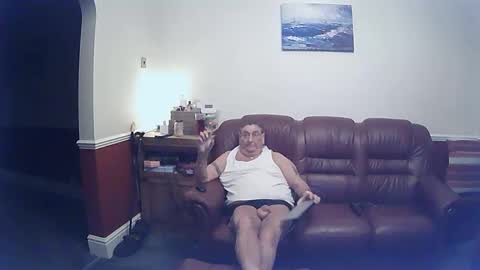 Snapshot of maxi_johnes chatting on 02-09-25, 11:57 MAX online show from 02-09-25, 11:57