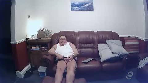 Snapshot of maxi_johnes chatting on 02-21-25, 01:00 MAX online show from 02-21-25, 01:00