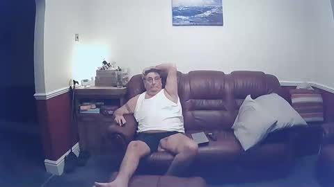 Snapshot of maxi_johnes chatting on 02-24-25, 10:25 MAX online show from 02-24-25, 10:25