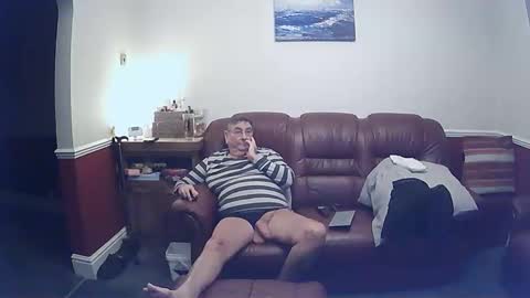 Snapshot of maxi_johnes chatting on 02-26-25, 09:48 MAX online show from 02-26-25, 09:48