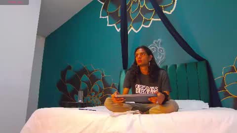 Maxi  Max online show from 07-15-26, 07:30
