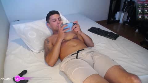 Snapshot of maxi_mux1 chatting on 12-10-24, 05:07 MAXI online show from 12-10-24, 05:07