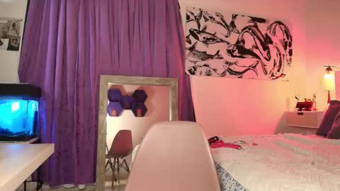 Snapshot of maxianomal chatting on 02-07-26, 03:21 Max online show from 02-07-26, 03:21