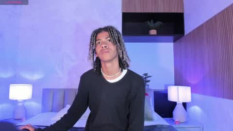 maxim online show from 02-09-25, 03:00