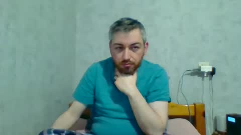 Maxime online show from 12-29-24, 03:54