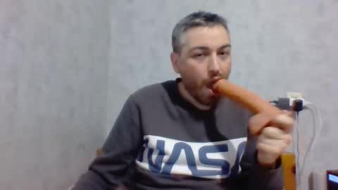 Maxime online show from 02-05-25, 08:46