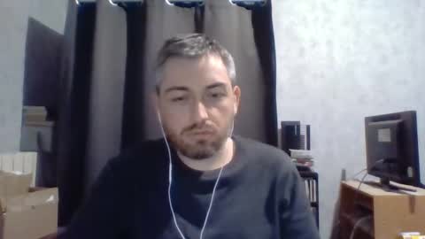 Snapshot of maximefrxx chatting on 02-15-26, 04:25 Maxime online show from 02-15-26, 04:25