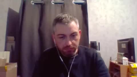 Snapshot of maximefrxx chatting on 03-07-26, 05:21 Maxime online show from 03-07-26, 05:21