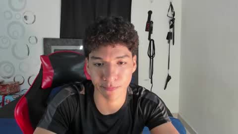 Maximiliano online show from 01-16-26, 08:46