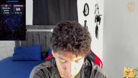 Maximiliano online show from 02-02-26, 07:23