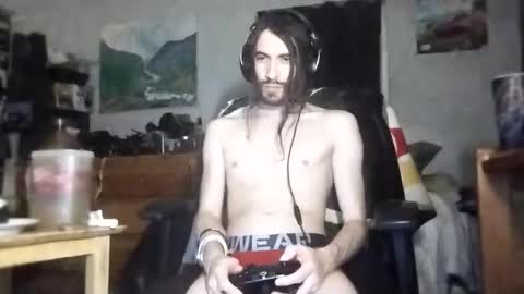 maximillianpayan95 online show from 05-28-26, 06:43