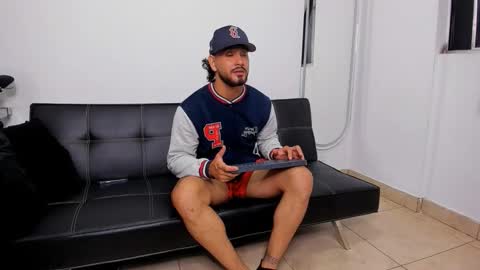 Maximo online show from 11-28-25, 03:31