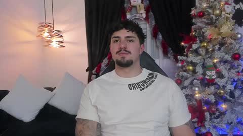 Maximo online show from 12-21-24, 04:19