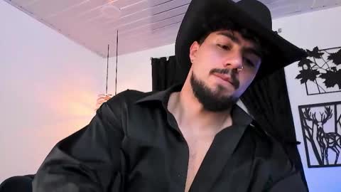 Maximo online show from 11-19-25, 05:07