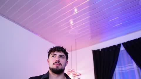 Maximo online show from 02-02-26, 05:06