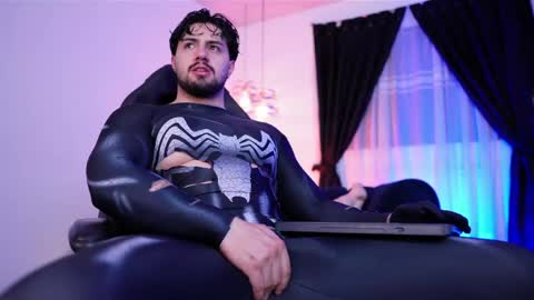 Snapshot of maximo_rodriguez chatting on 04-26-26, 05:16 Maximo online show from 04-26-26, 05:16
