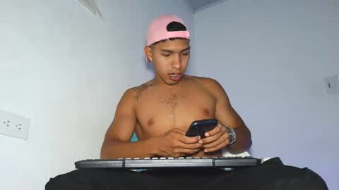 Maximo Aron Vega online show from 03-19-26, 08:35