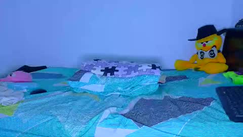 Maximo Aron Vega online show from 04-25-26, 02:25